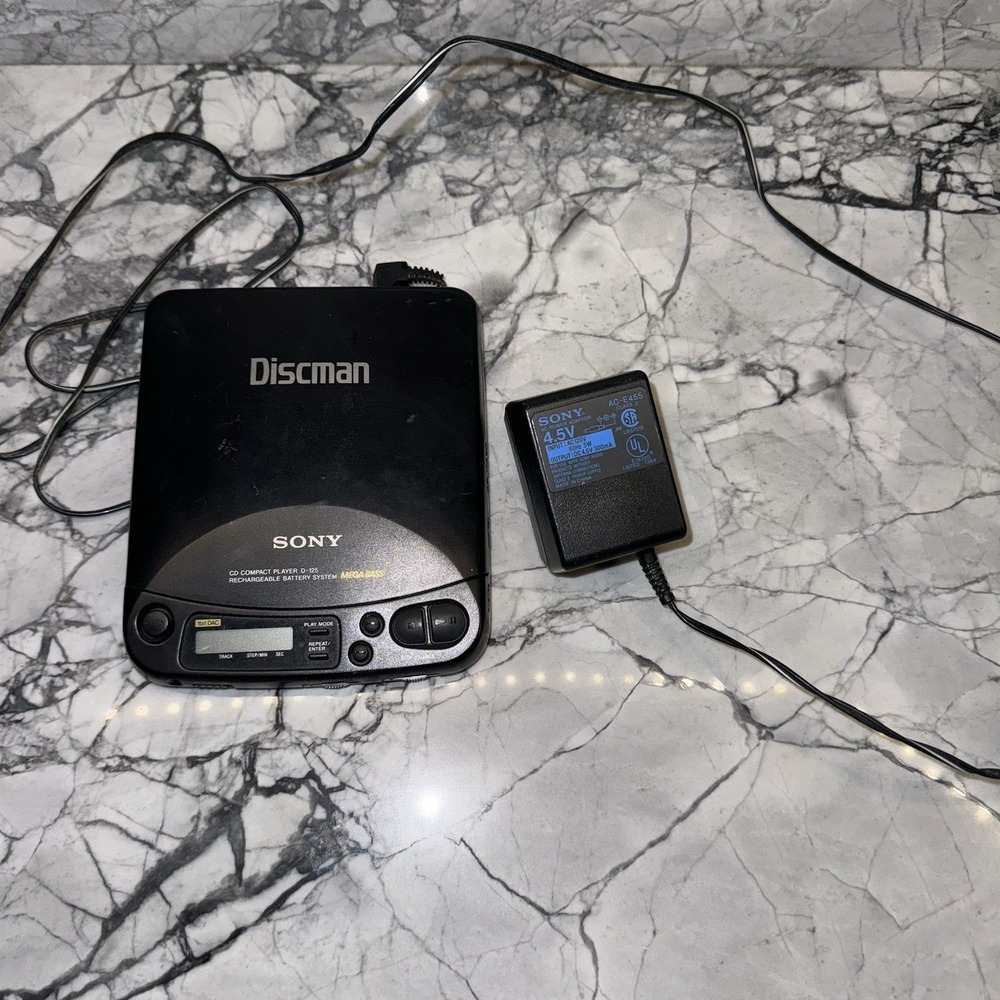Vintage 1993 Sony Discman CD Compact Player D-125 For Parts Or Repair